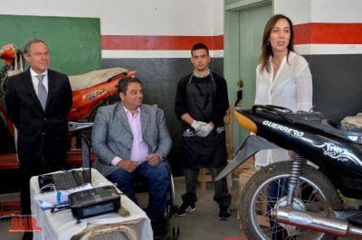 Vidal visitó los talleres de trabajo de la unidad penal de Florencio Varela