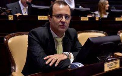 Un proyecto de ley busca que las j�venes embarazadas de la Provincia finalicen sus estudios