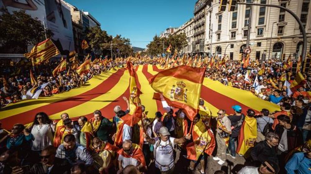 Los separatistas moderan sus ambiciones en Catalua