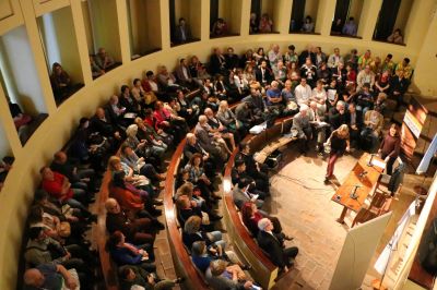 Se present� el �ltimo tomo de la Gu�a de Lugares de Culto de la Ciudad