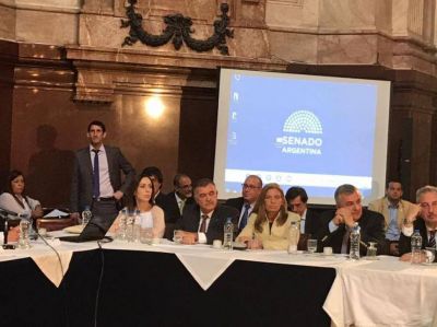 Jaldo apoy� el Pacto Fiscal y exigi� la revisi�n de medidas