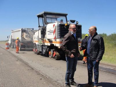 Reino celebr� poder cumplir obras que otros prometieron y no hicieron