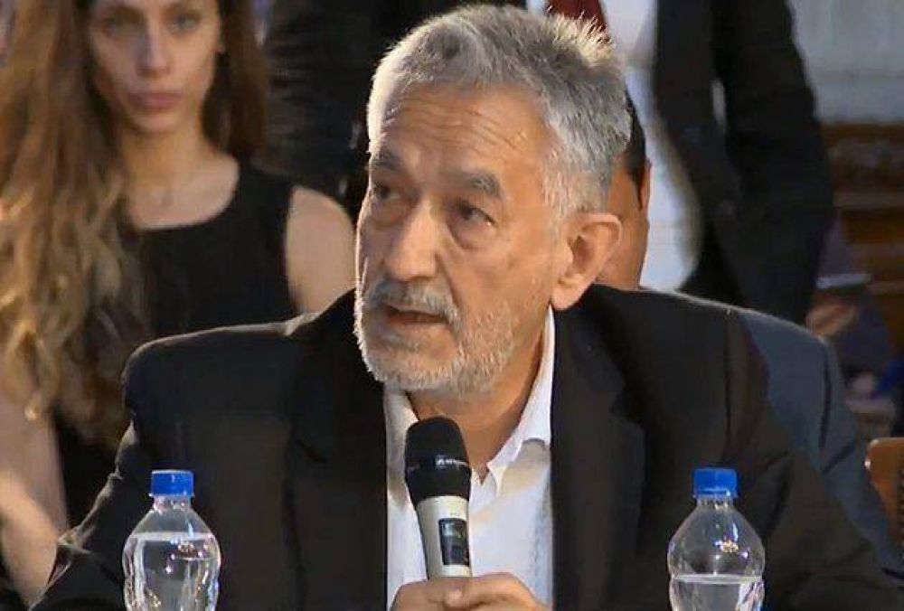 �San Luis no cede su autonom�a y no firma�