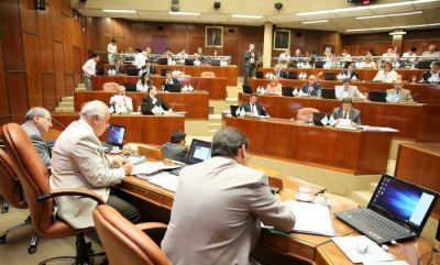 Diputados aprobaron los fondos municipales para el plus navide�o