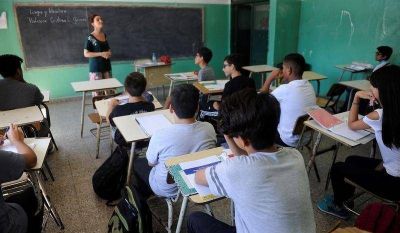 CIUDAD: PRO Y LOUSTEAU A FAVOR DE FORMACI�N DE DOCENTES