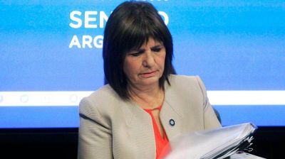 Las contradicciones de Patricia Bullrich con los horarios del f�tbol