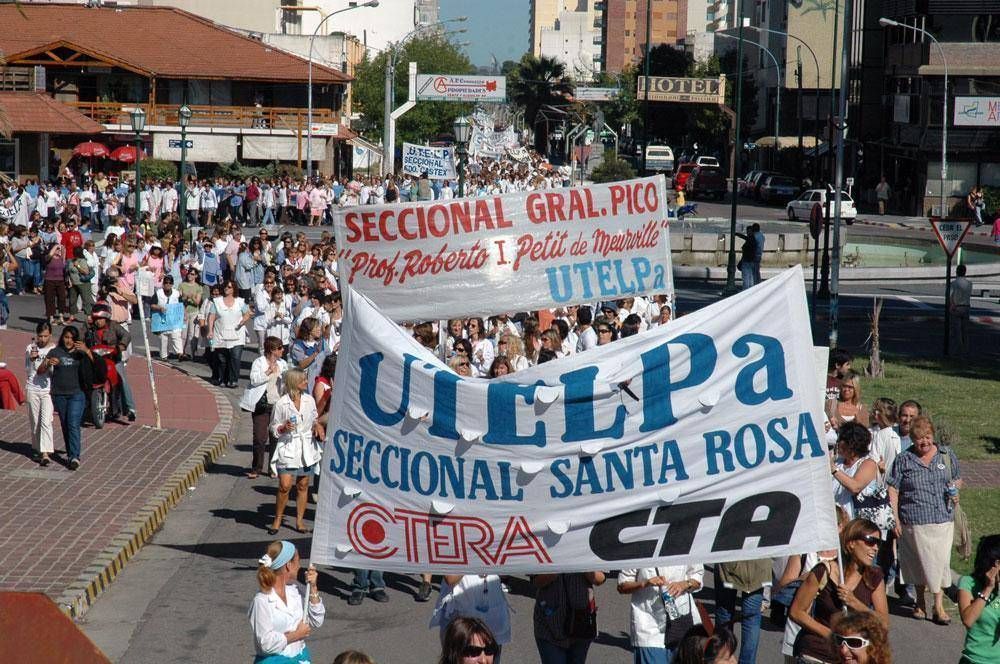 UTELPa va al paro contra las reformas de Nacin