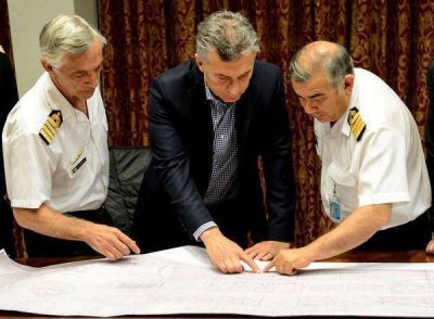 El submarino y Maldonado: la (des)informaci�n oficial en tiempos de crisis