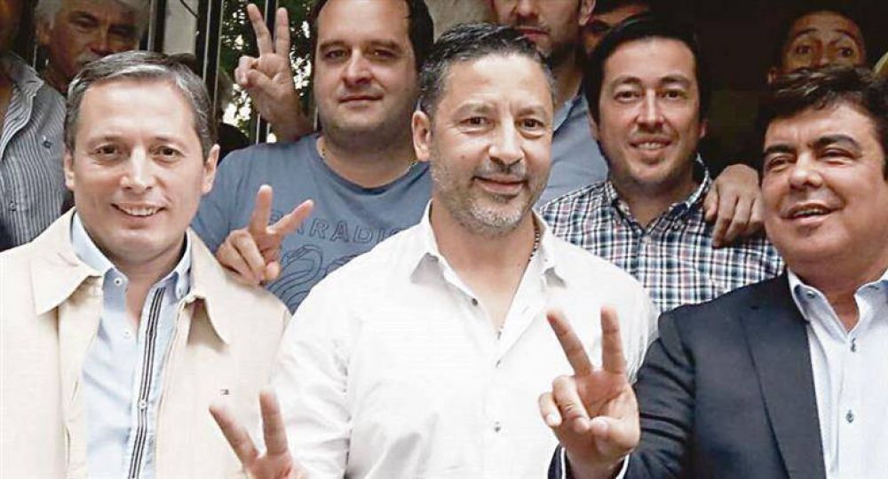 PJ: intendentes reflotan comicios desdoblados y premio para Insaurralde