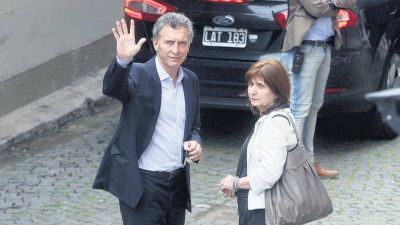 Con la idea fija del enemigo interno