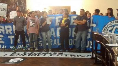 Trabajadores de Tecnosport llevaron su reclamo al Concejo