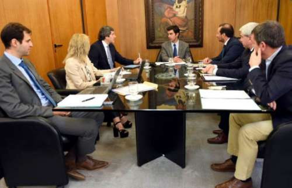 Urtubey apura la adhesi�n de Salta al Pacto Fiscal