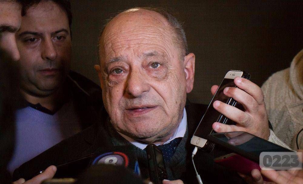 Arroyo: �Ruego a Dios que encuentren el submarino y se sepa qu� pas�