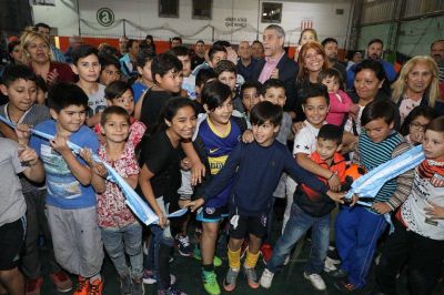 Inauguran obras en el Club Villa Corina
