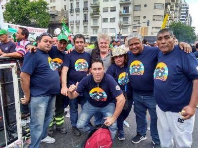 Los municipales de Vicente L�pez presentes en la marcha contra la reforma laboral