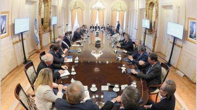 Fracasa el plan de la izquierda y Moyano para romper el acuerdo de Macri y gobernadores