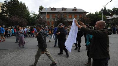 La Iglesia apoy� la mesa de di�logo por los mapuches, pero la negociaci�n no avanza