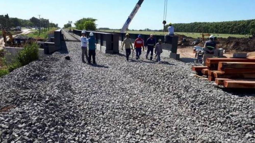 Afirman que �el Puente Ferroviario tendr�a que haber sido de 4,20 metros�