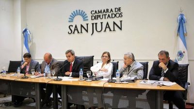 El presupuesto del 2018 fue aprobado sin cambios
