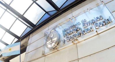 2018: Gobierno quiere cerrar paritarias al 17%