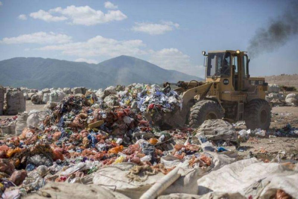 Ediles aprueban una nueva normativa de reduccin de residuos