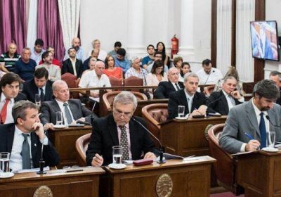 El Senado dio media sanci�n al proyecto de ley de responsabilidad social 