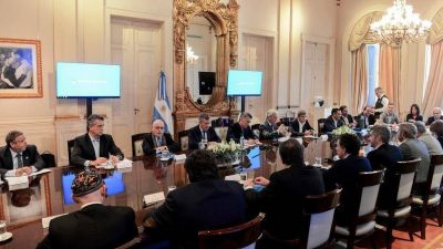 El Gobierno da una se�al y arranca con un recorte del 20% de los cargos pol�ticos