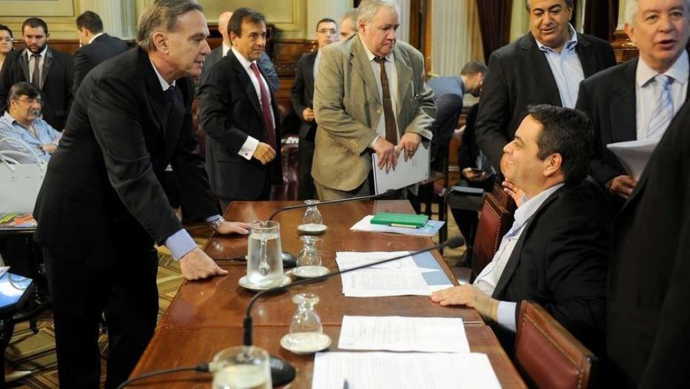 Reforma laboral: el Gobierno buscar forzar una sesin para aislar a Hugo Moyano en la CGT