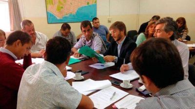  La oposici�n denuncia que Cambiemos buscar� aprobar la suba del boleto esta semana