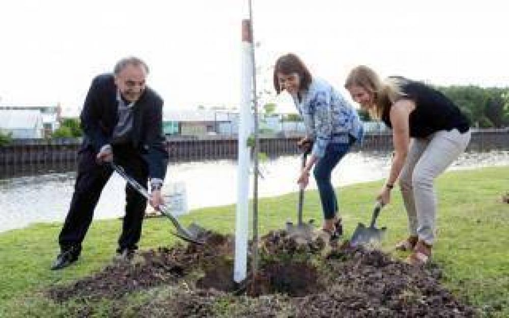 Tigre y Finlandia estrecharon lazos de trabajo en materia de medio ambiente y educaci�n