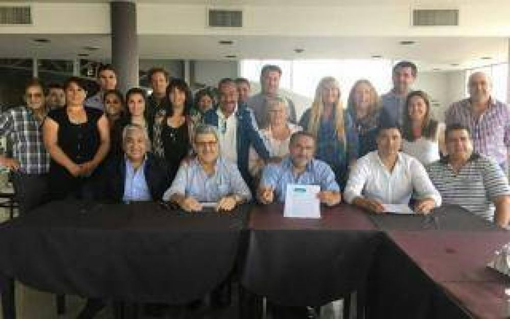 El peronismo del Momo Venegas ratific su pertenencia a Cambiemos