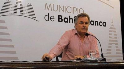 Intendente de Cambiemos movi� la estanter�a...y se cayeron varios