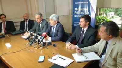 El fiscal general le pidi� a Lifschitz que revea las modificaciones para juzgar a fiscales