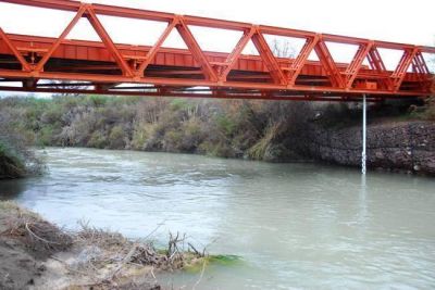 Atuel: �Nos hacen perder m�s de una semana�