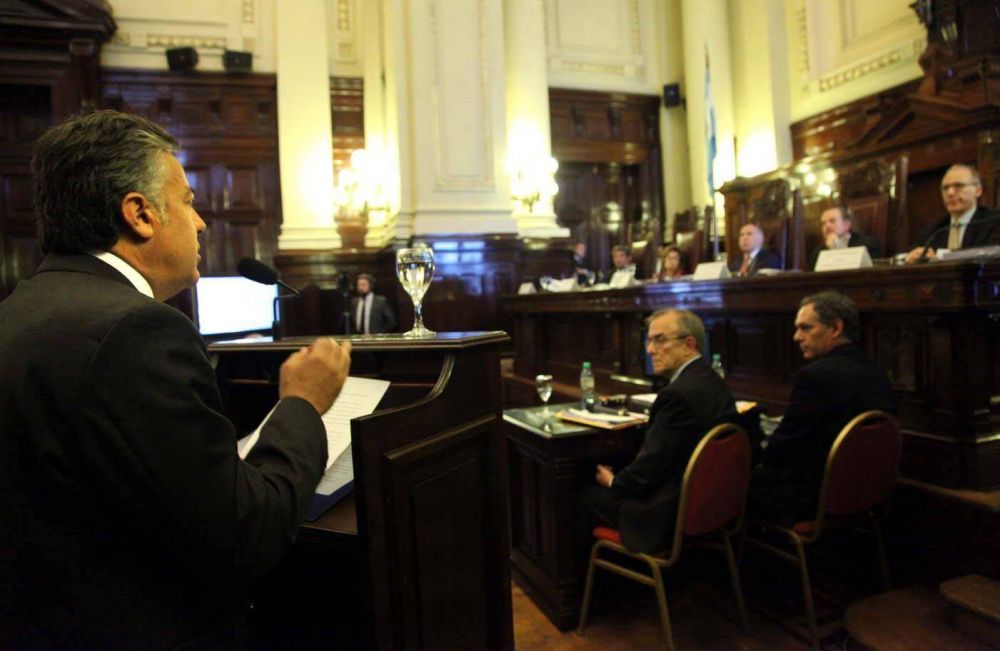 Verna y Cornejo se re�nen en una semana