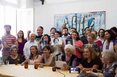 La nieta 126 conoci� a sus familiares bolivarenses