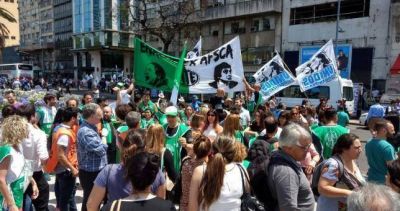 Vuelven los despidos masivos en el Estado: echan 200 trabajadores del Enacom