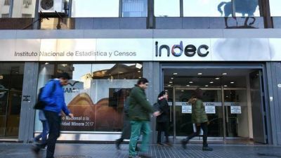 El Gobierno niega la manipulación del Indec y da una ayuda inesperada a Moreno
