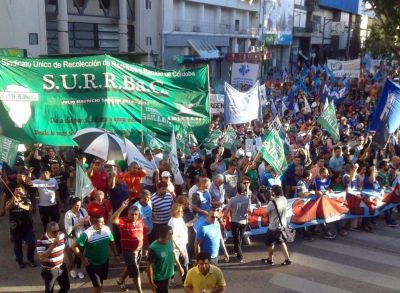 Miles de trabajadores marcharon en R�o Cuarto