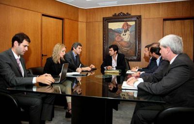 Con ajustes, presentan el presupuesto 2018