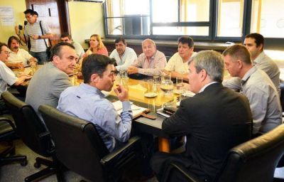 Gobierno y gremios acordaron en paritaria