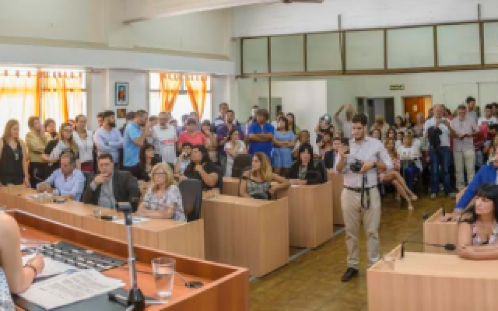 Juraron los concejales de Hurlingham: Zabaleta retuvo presidencia del Concejo con un peronismo unido