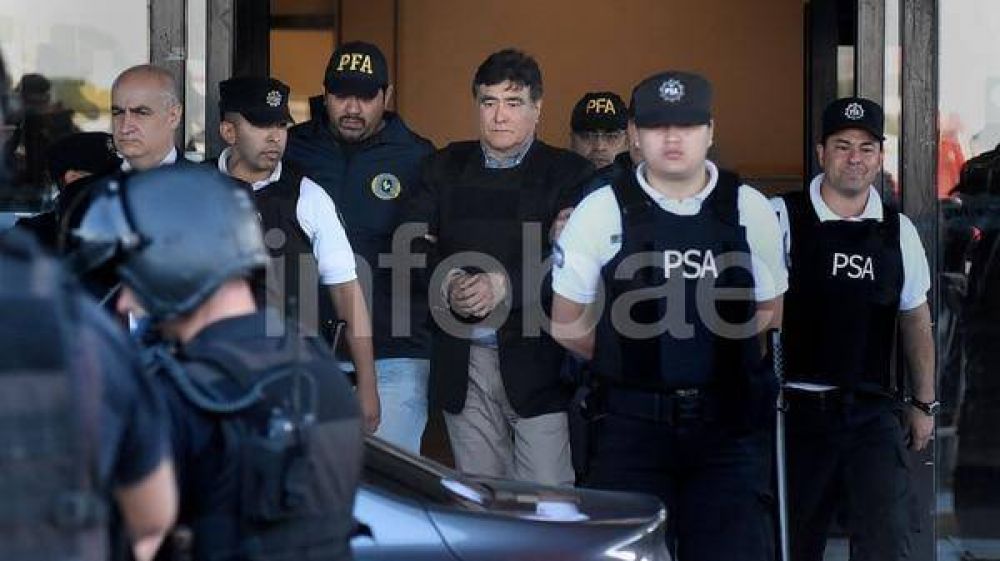 Carlos Zannini est� en los tribunales de Comodoro Py