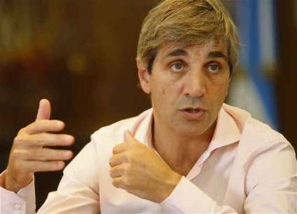 Luis Caputo: 