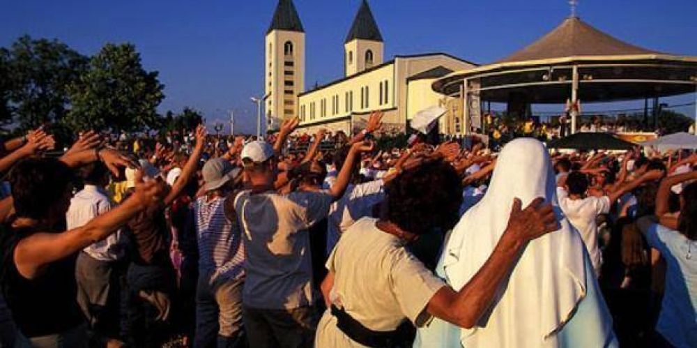 Autorizado el culto oficial en Medjugorje, confirma el enviado del Papa Francisco