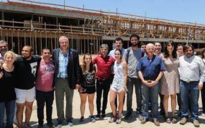 Hurlingham: Zabaleta recorri� las obras de ampliaci�n de la UNAHUR