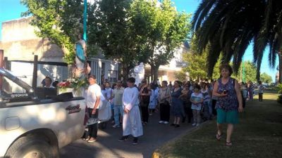 Hubo procesi�n por el D�a de la Virgen