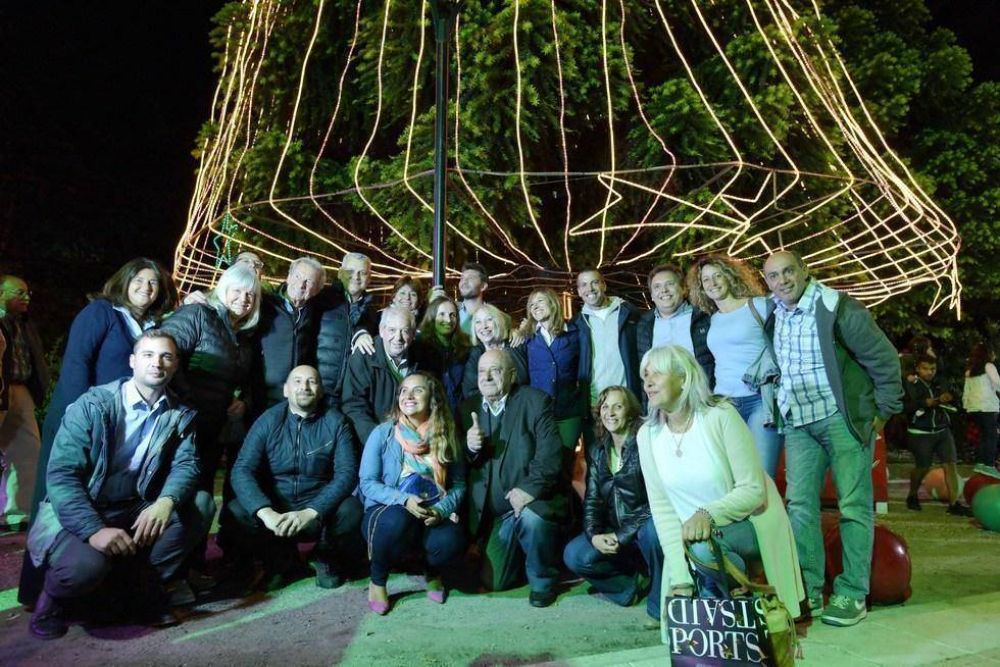 Este a�o, el �rbol de Navidad, estuvo al nivel de Mar del PLata