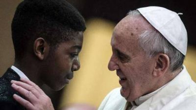 El Papa: �Para los migrantes no solo buenas leyes, sino cercan�a humana�