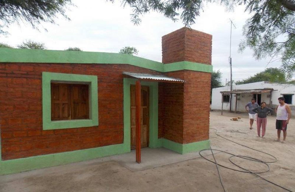 El Gobierno de la provincia construye ms viviendas sociales en Antaj